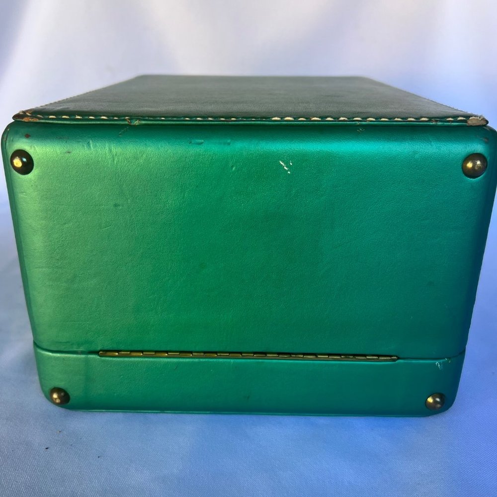 Vintage Rare Art Deco from the 30s Nelialee N.Y.C Toiletry Bathroom Luggage Case - Picture 4 of 12